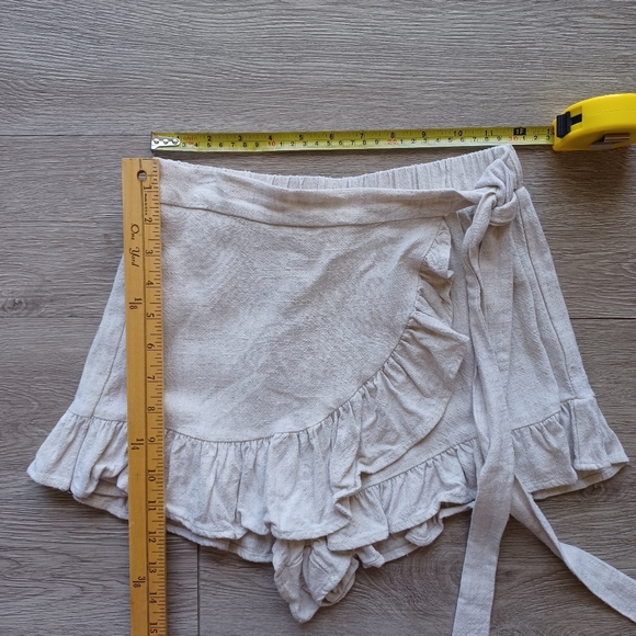 MOD On Trend Women's Linen Blend Ruffle Trim Tie Front Wrap Silhouette Skort - Picture 7 of 9